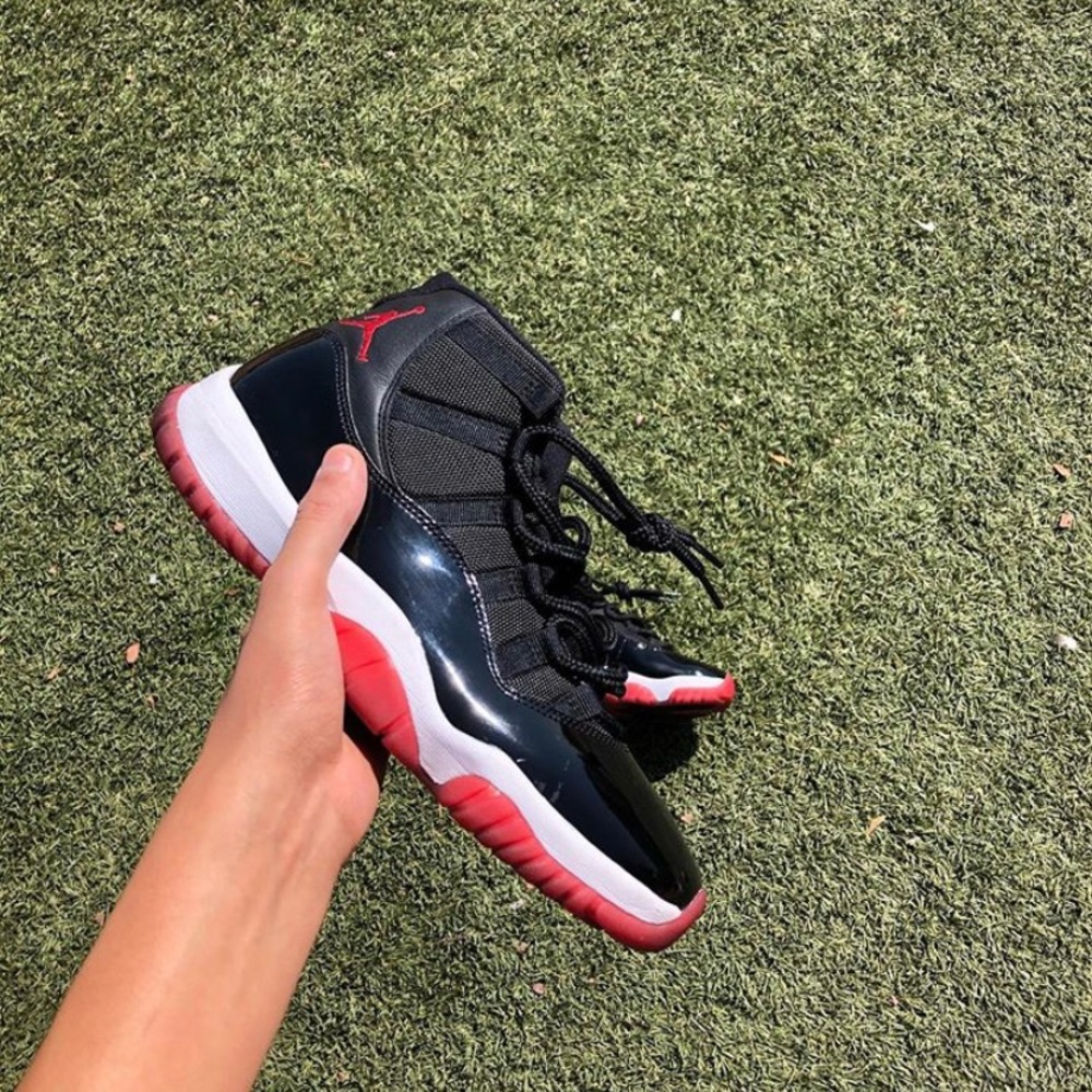 Air Jordan bred 11s